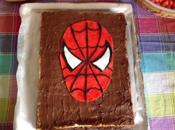 Gâteau Spiderman